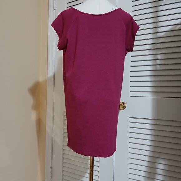 DBG small Raspberry Tunic Dress zip-pocket easy care cap-sleeve gathered neck - Picture 9 of 14